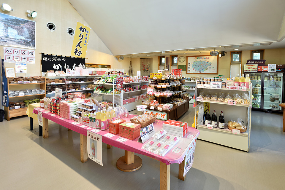 埼玉県吉見町,道の駅いちごの里よしみ,物産館,売店